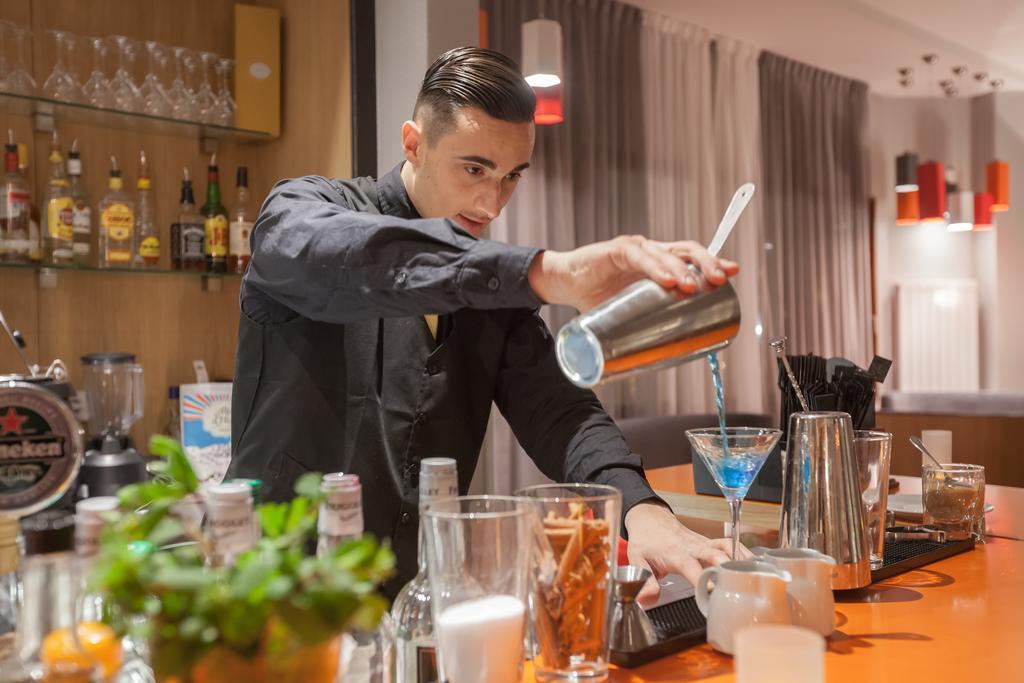 Royal Ours Blanc Boutique Hotel & Spa Alpe d'Huez Esterno foto