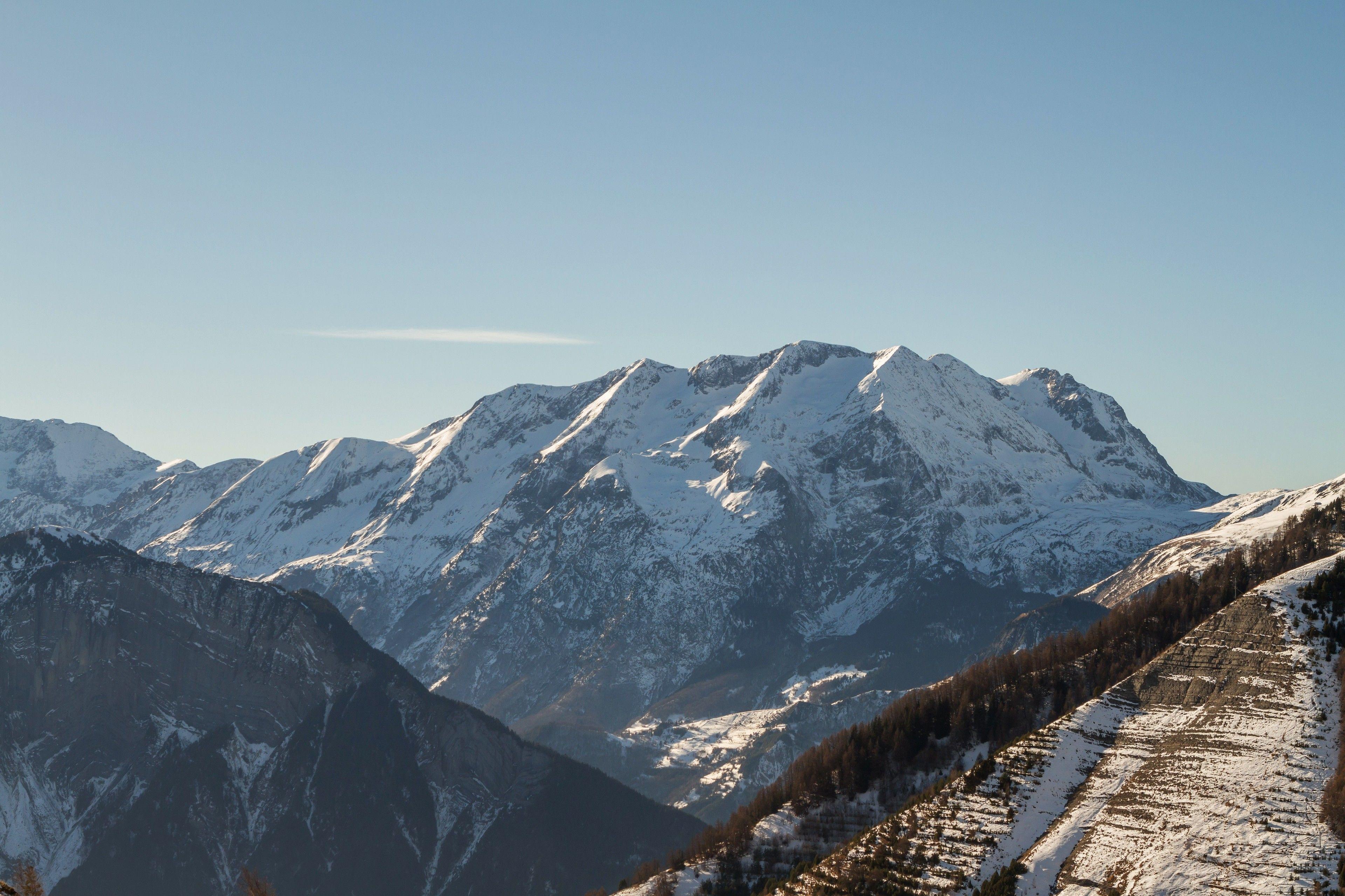 Royal Ours Blanc Boutique Hotel & Spa Alpe d'Huez Esterno foto