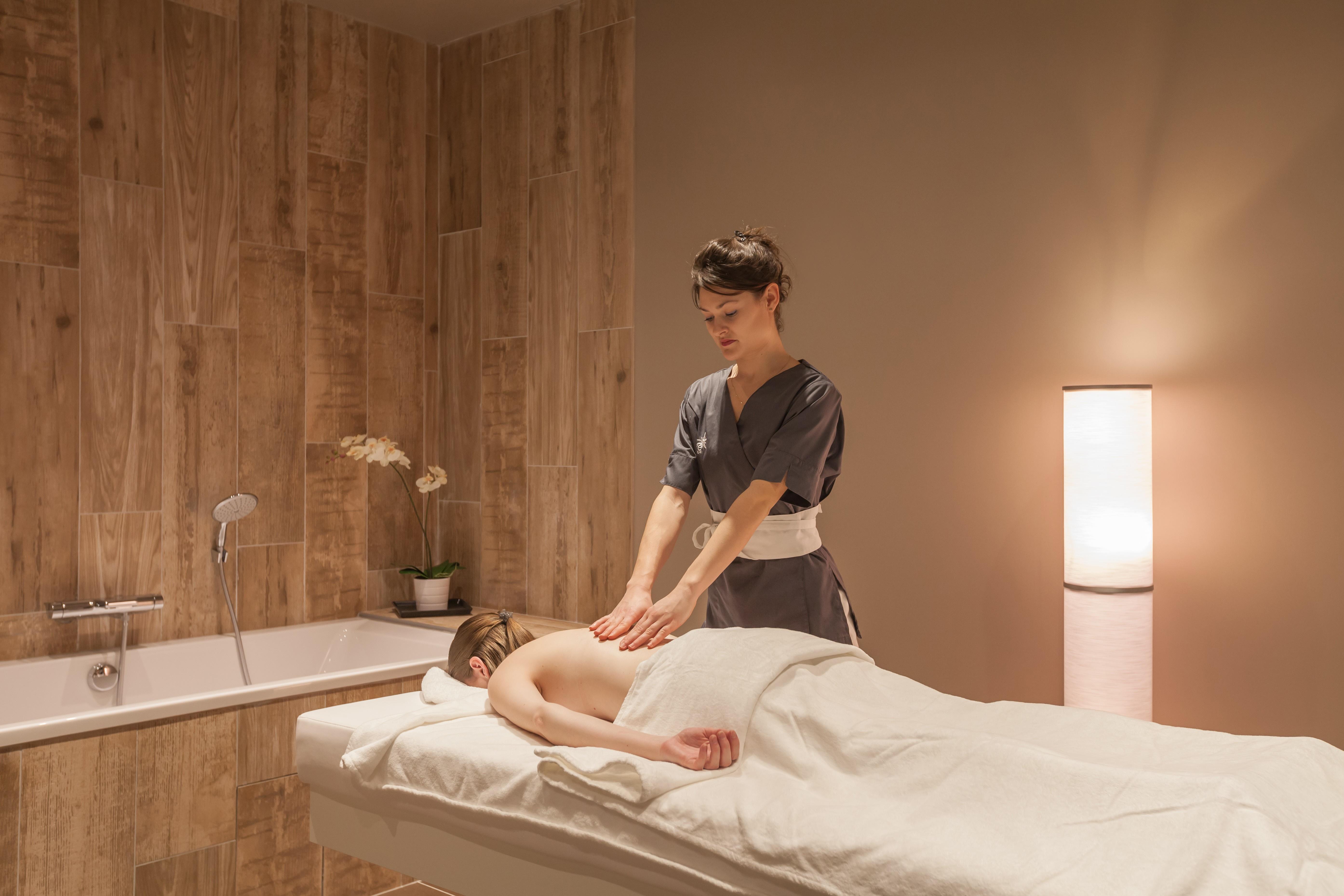 Royal Ours Blanc Boutique Hotel & Spa Alpe d'Huez Esterno foto