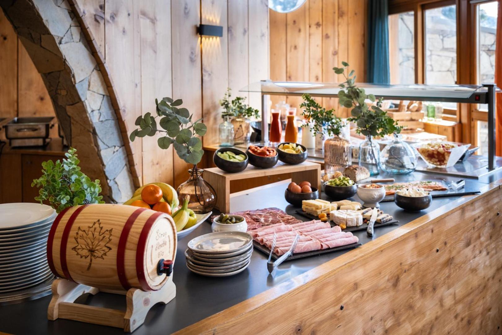 Royal Ours Blanc Boutique Hotel & Spa Alpe d'Huez Esterno foto